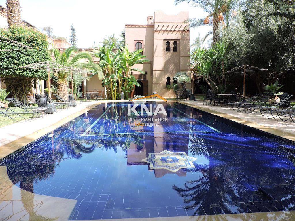 Magnifique Villa au sein d’un quartier résidentiel très calme et proche du centre ville Achat Achat Villa à Targa Marrakech