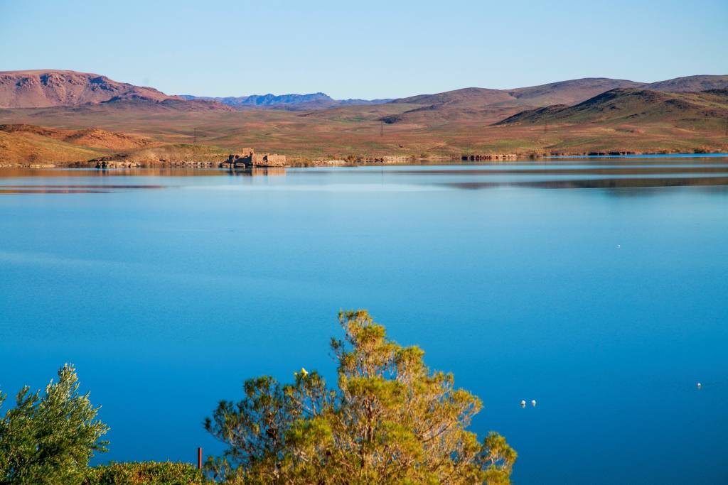 Villa, Bordure de Lac Ouarzazate Maroc