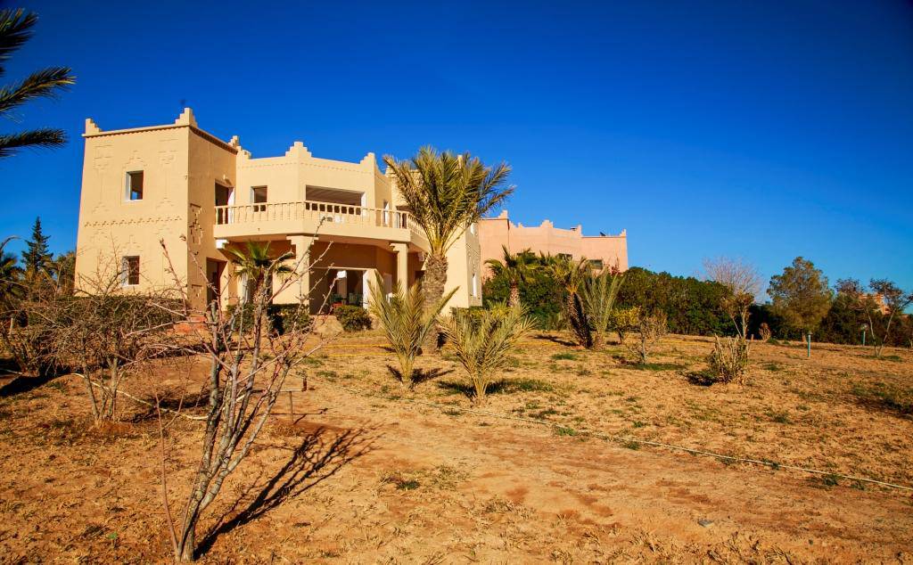 Villa, Bordure de Lac Ouarzazate Maroc