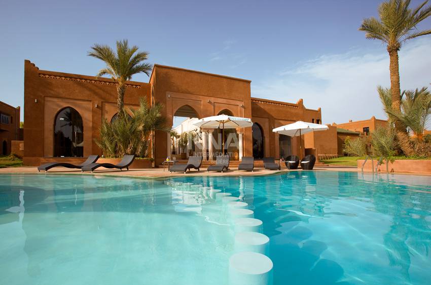 Very pretty Villa / Riad fully furnished and equipped in a secured residence Long term rental Long term rental Villa in Casablanca road Marrakech