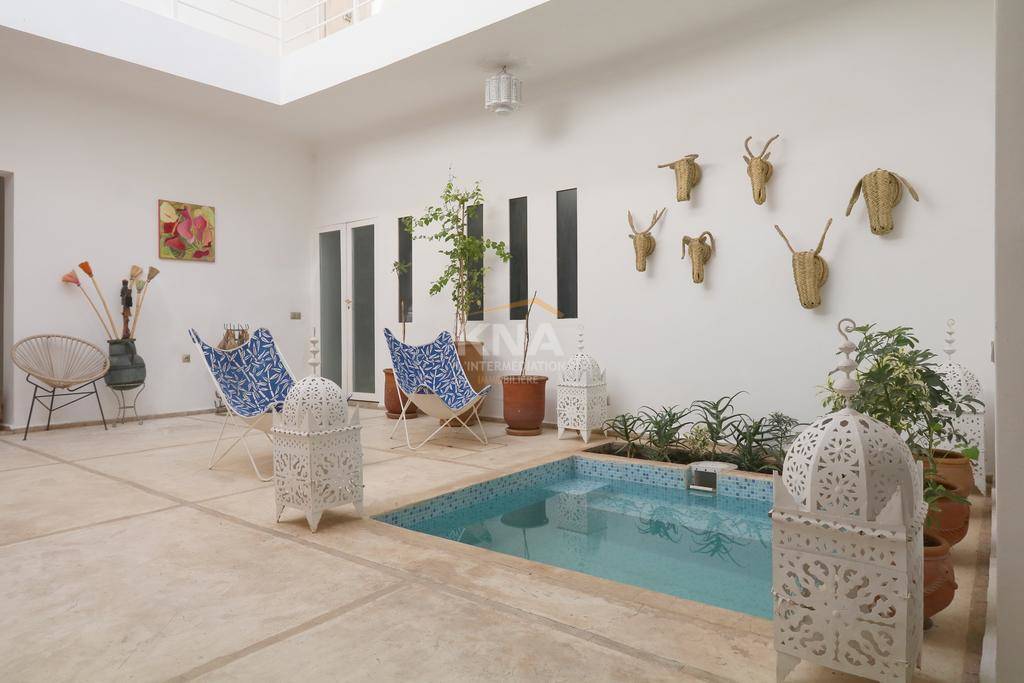 Très beau Riad lumineux au style épuré situé dans le quartier de la Médina Achat Achat Riad à Medina Marrakech