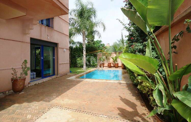 Très jolie Villa située au sein d’une résidence sécurisée Location longue durée Location longue durée Villa à Route de Casablanca Marrakech