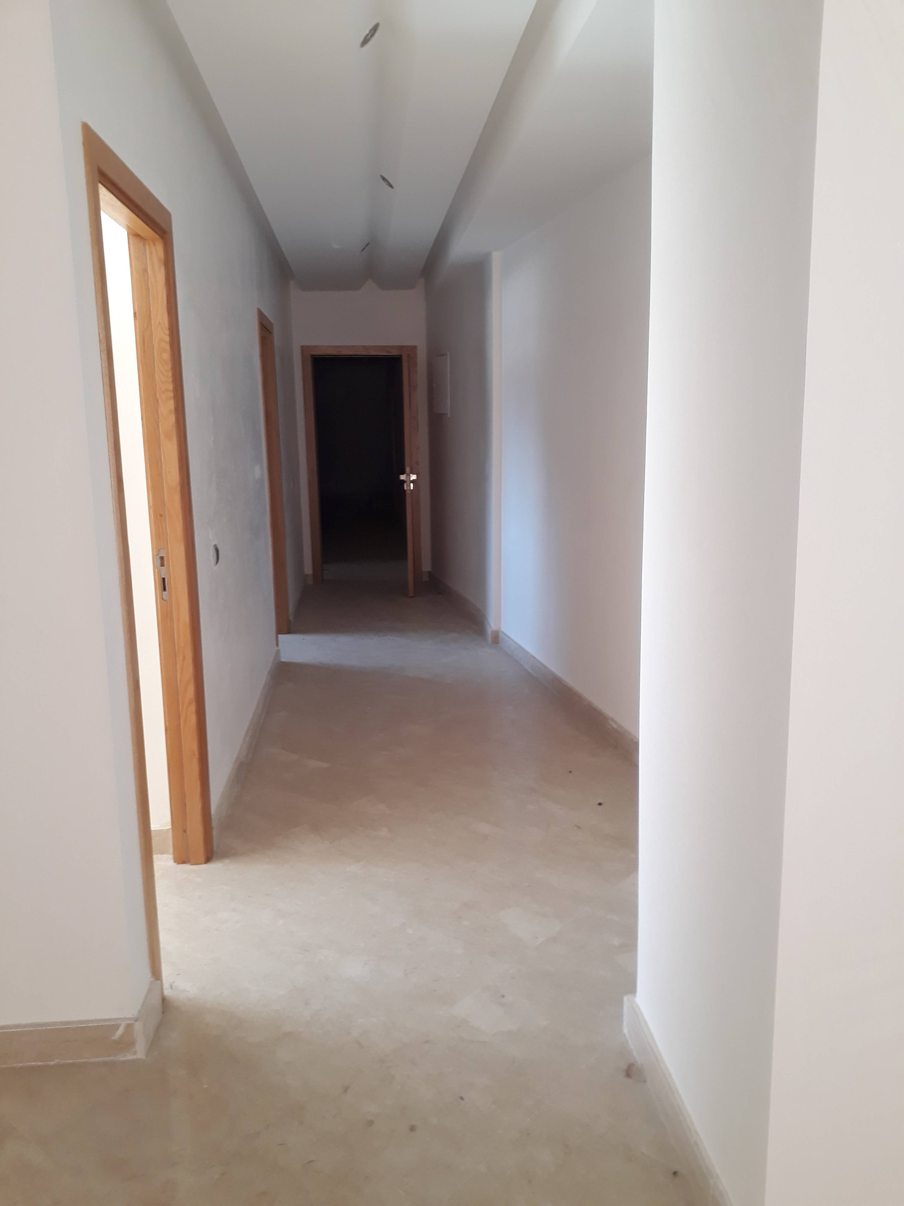 Bel appartement au 1ier étage d'une jolie résidence sécurisée Achat Achat Appartement à Victor Hugo Marrakech