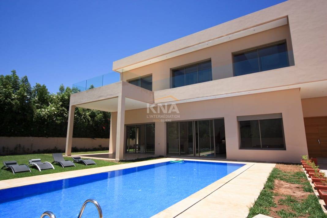 Belle Villa de style contemporain Achat Marrakech Achat Villa à Route de Ouarzazate Marrakech