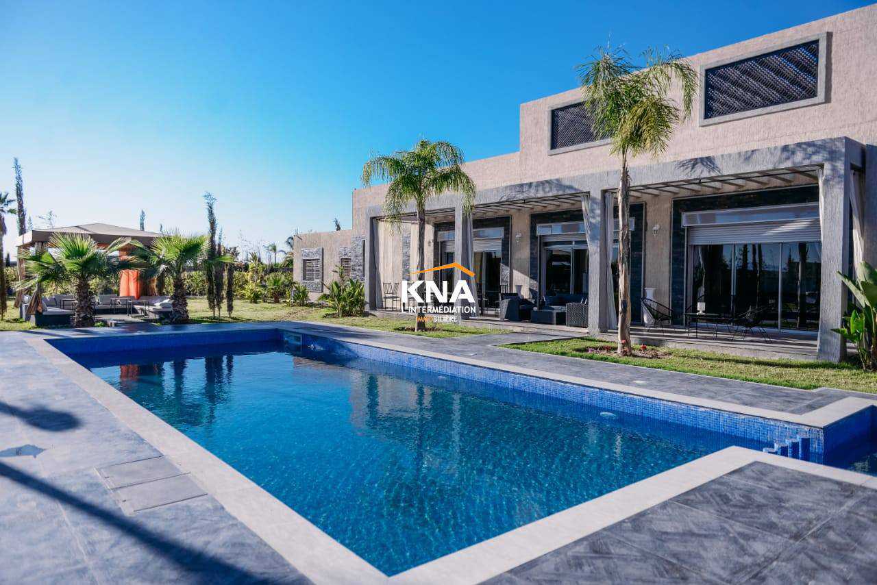 Superb Villa built in a beautiful 100-120 olive trees park Sale Sale Villa in Ouarzazate road Marrakech