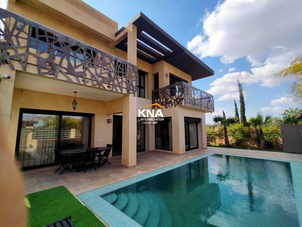 Very pretty furnished Villa with swimming pool for long term rental located in a very secured golf resort Long term rental Long term rental Villa in Amelkis Marrakech