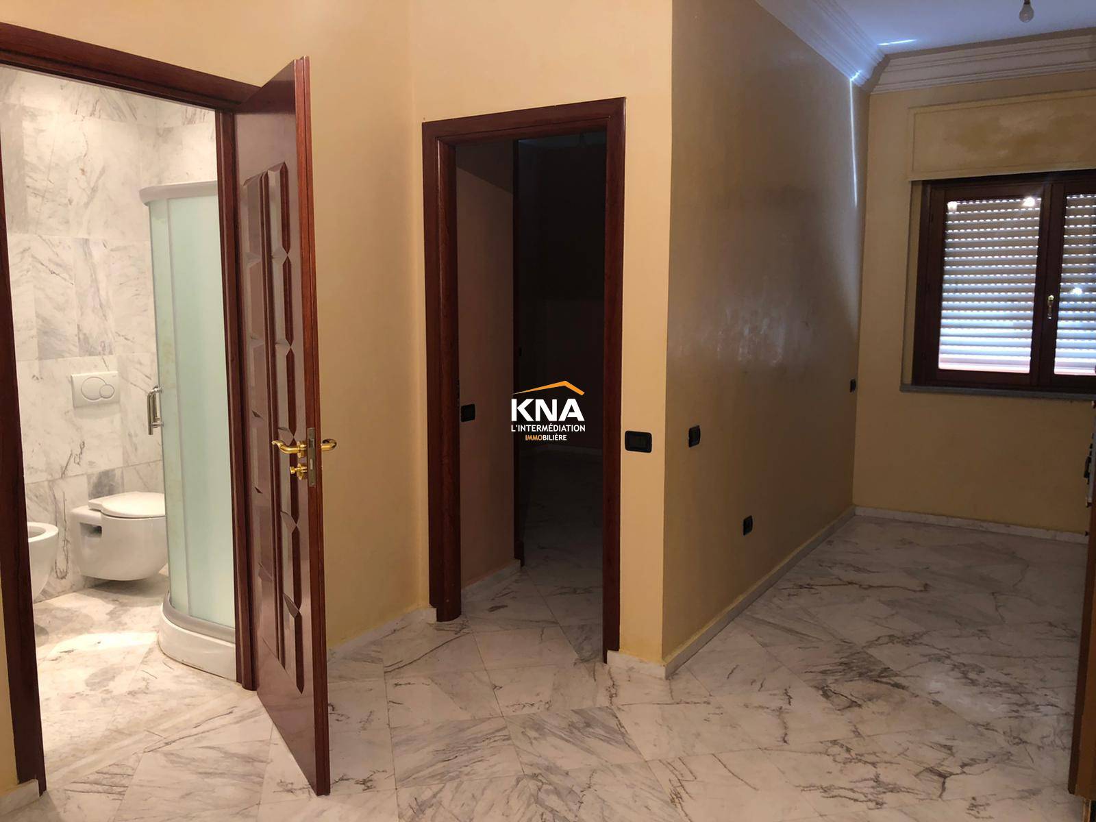 Joli appartement non meublé au 1er étage d’une résidence bien entretenue Achat Achat Appartement à Gueliz Marrakech