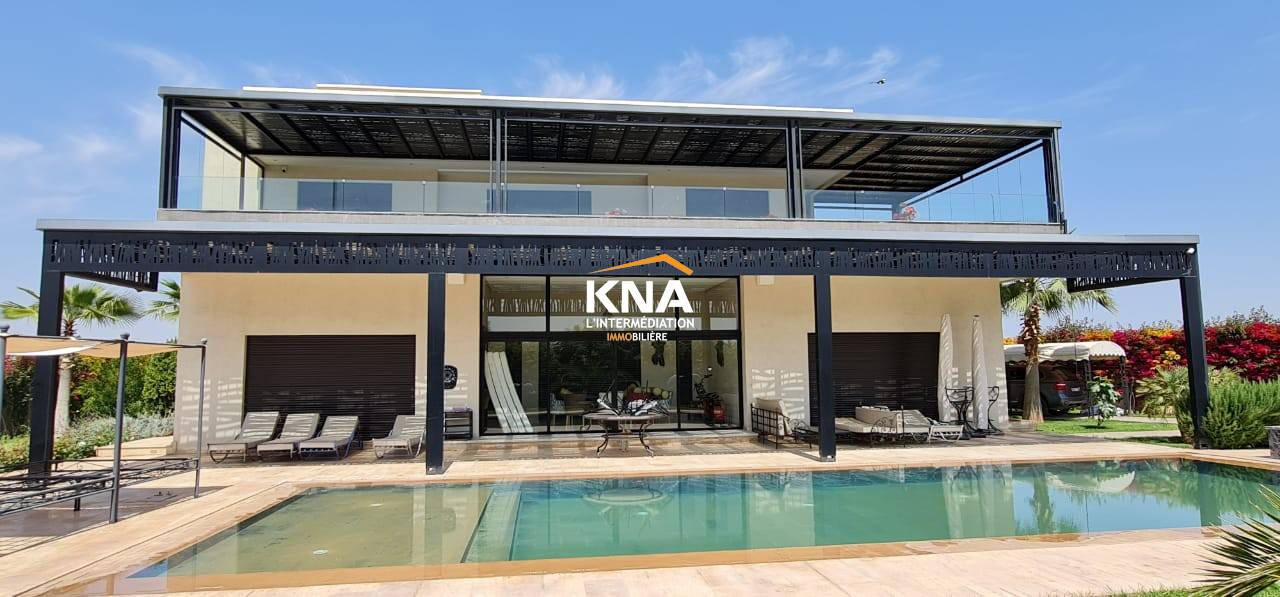 Very pretty contemporary style Villa located in Agdal area Sale Sale Villa in Agdal Marrakech