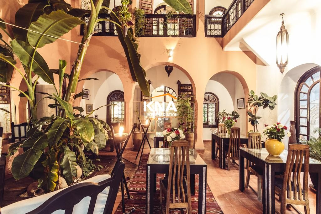 Beau Riad idéalement situé au sein d’un quartier les plus touristiques et sécurisé de la Médina Achat Achat Riad à Medina Marrakech