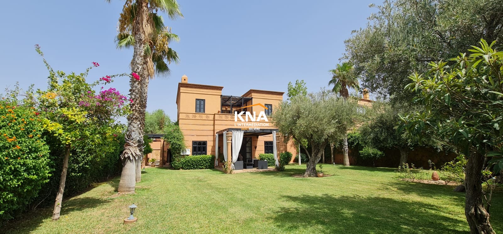 Belle Villa de style mixte plein sud et ouest sur le golf d'Amelkis Achat Achat Villa à Amelkis Marrakech