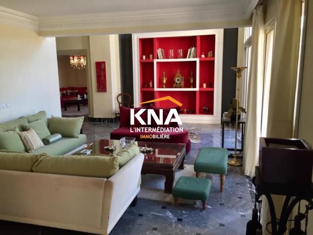 Magnificent Duplex on the ground floor of a secured luxury residence with pools and garden at Hivernage area Sale Sale Apartment in Hivernage Marrakech