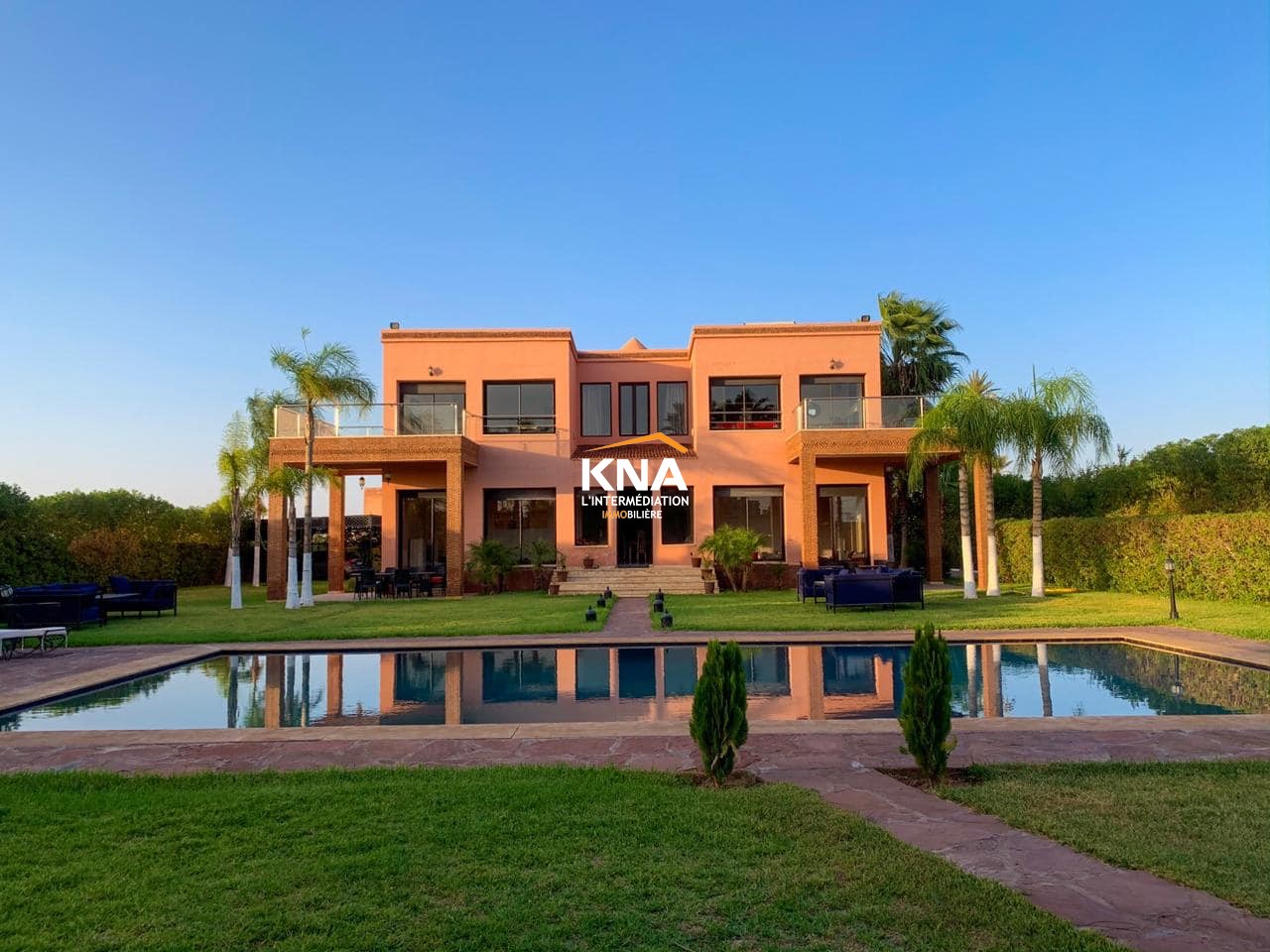 Belle Villa contemporaine dotée d’une vue imprenable sur les montagnes de l’Atlas Location longue durée Location longue durée Villa à Bab Atlas Marrakech