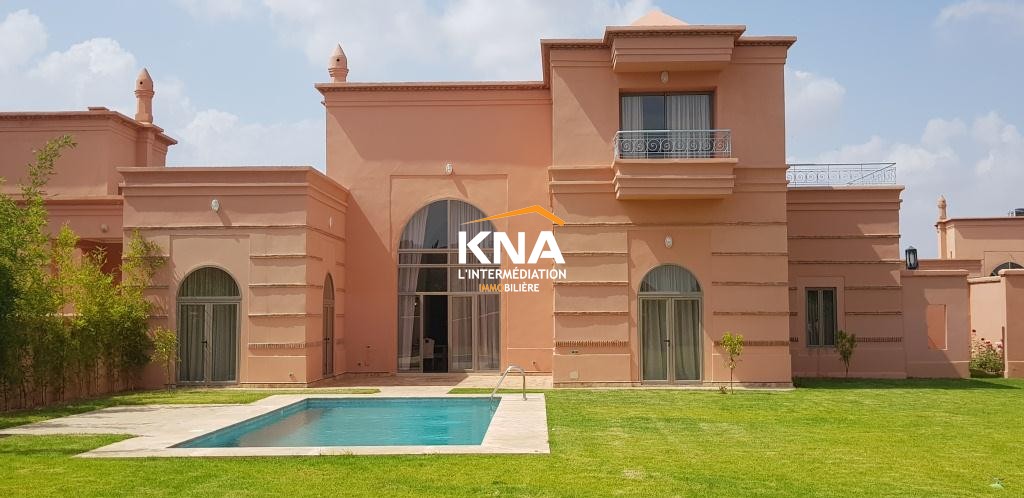 Beautiful Villa located in a golf residence 10 minutes from downtown Long term rental Long term rental Villa in Amelkis Marrakech