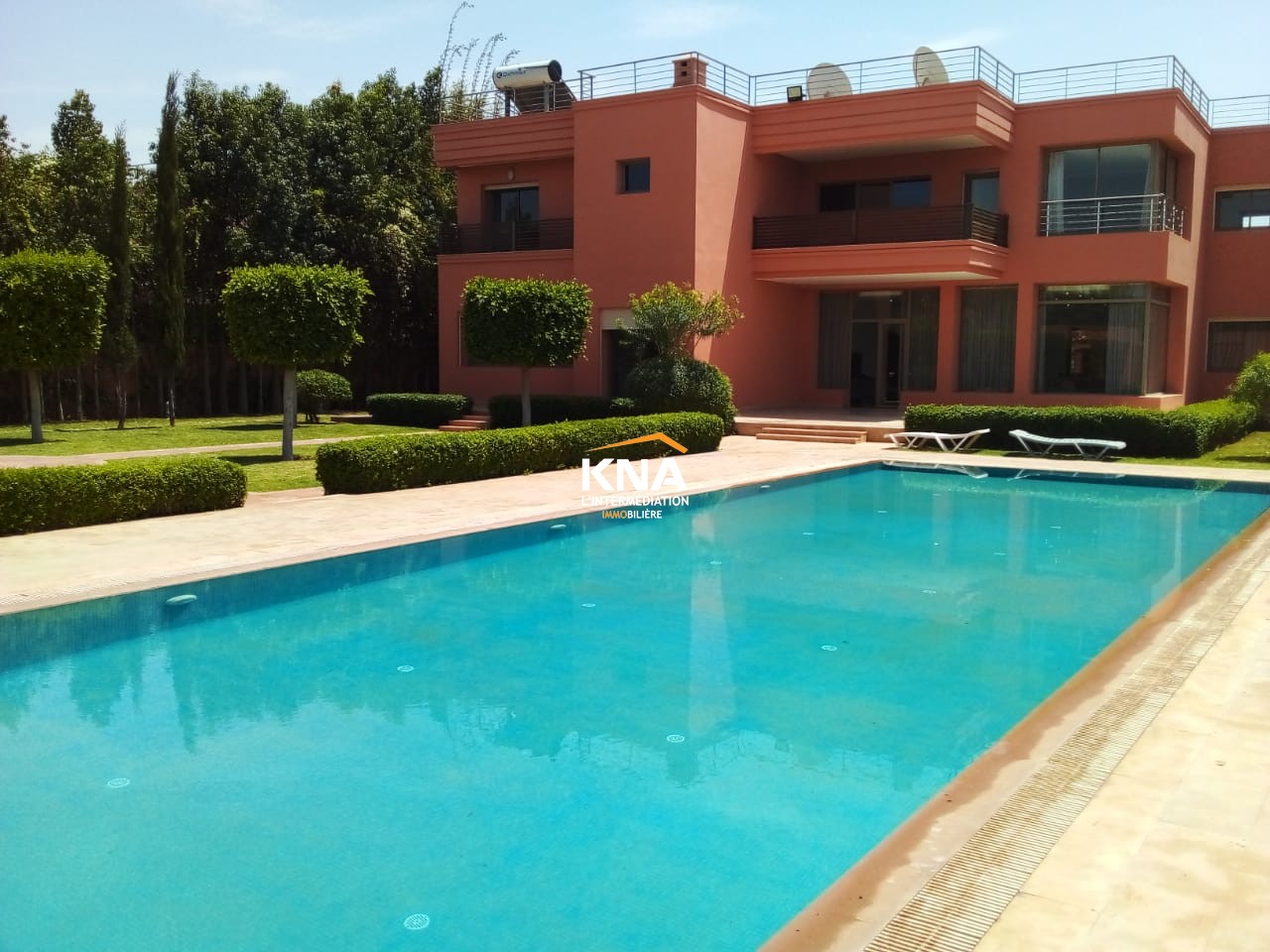 Beautiful contemporary Style Villa in a quiet and secured area 10 minutes from the city center Long term rental Long term rental Villa in Agdal Marrakech