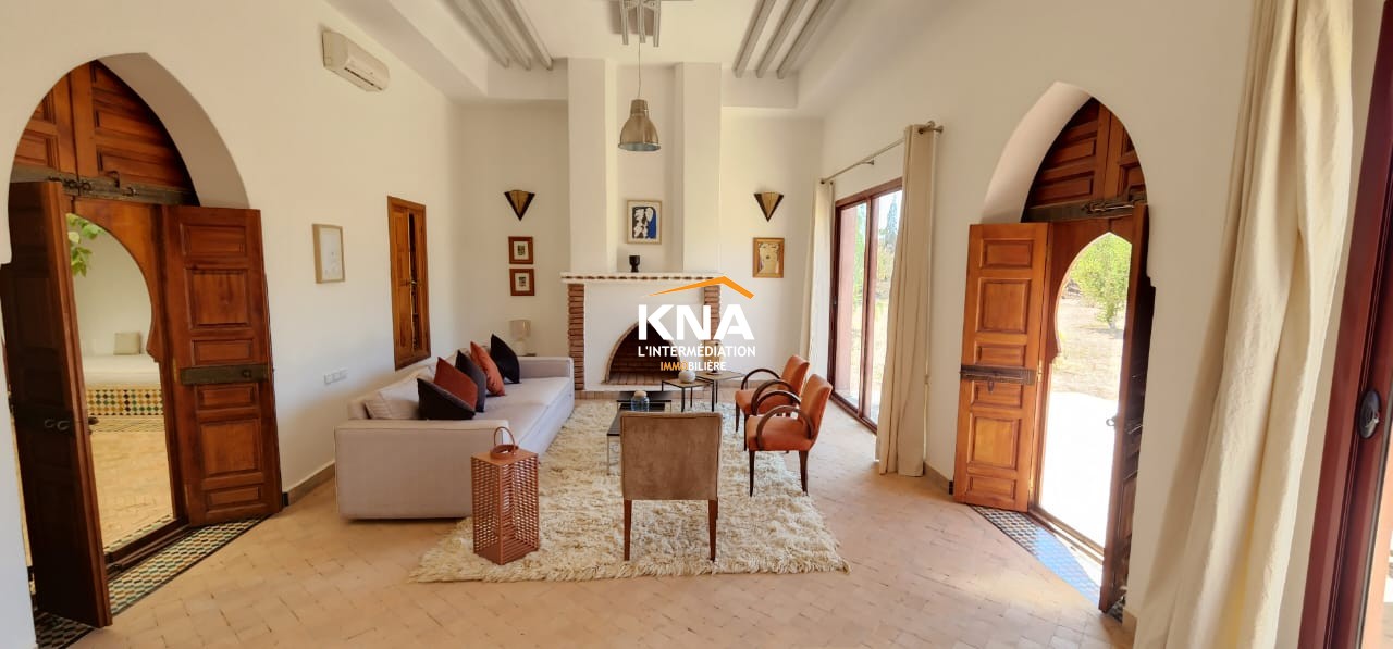 Villa/ Riad au sein d'une résidence sécurisée avec piscine et spa Achat Achat Villa Riad à Bab Atlas Marrakech