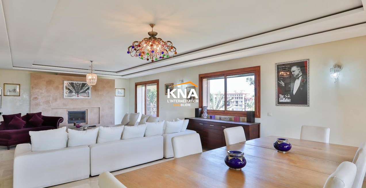 Très lumineux appartement au 3ème étage d’une résidence bien entretenue avec ascenseur Achat Achat Appartement à Gueliz Marrakech