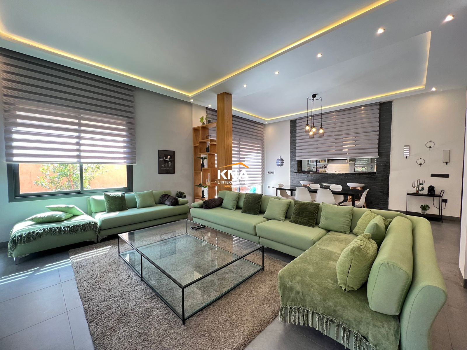 Très jolie Villa à la décoration contemporaine au sein d'un environnement calme Achat Achat Villa à Targa Marrakech