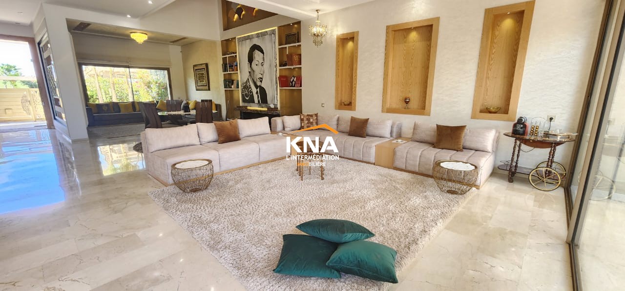 Villa de style mixte située au sein d’une résidence golfique Location longue durée Location longue durée Appartement à Route de Tahanaout Marrakech