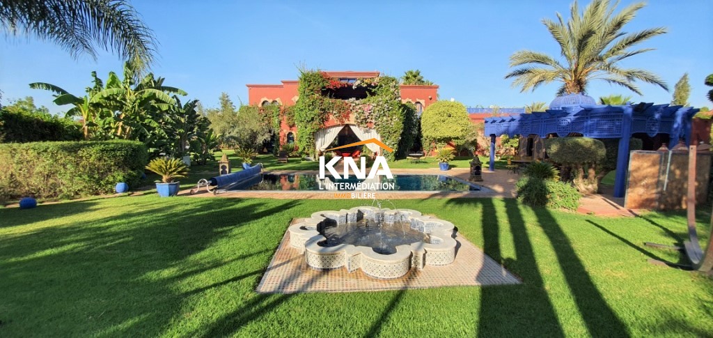 Magnifique Villa mauresque au sein d’un domaine sécurisé au milieu d'un jardin luxuriant Achat Achat Villa à Route de l'Ourika Marrakech
