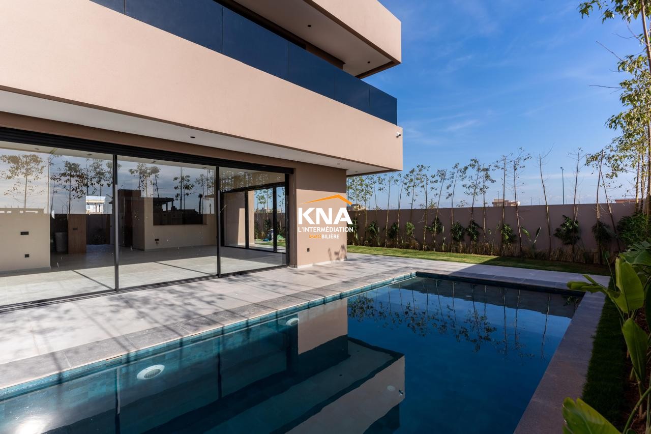 Magnificent villa located on the prestigious Avenue Mohamed VI Sale Sale Villa in Agdal Marrakech