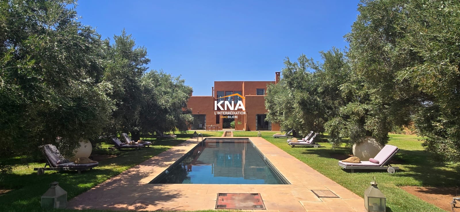 Beautiful contemporary villa in a chic Beldi style Sale Sale Villa in Amizmiz road Marrakech