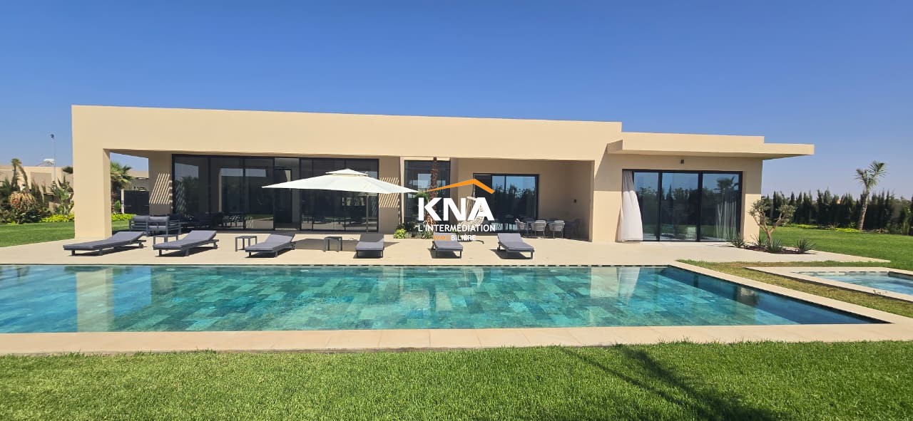 Jolie Villa de plain-pied située au sein d’une résidence privée et sécurisée Achat Achat Villa à Route de Ouarzazate Marrakech