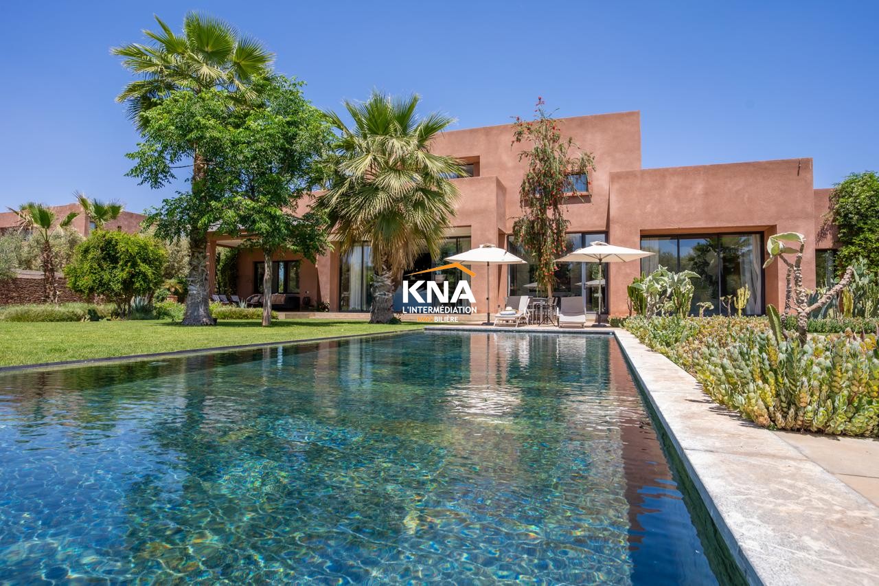 Elégante propriété moderne située dans une résidence sécurisée de 4 villas Achat Achat Villa à Route de l'Ourika Marrakech