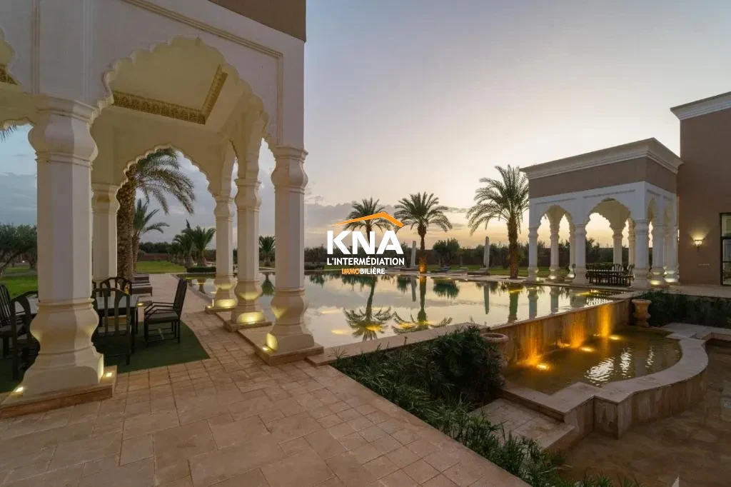 Sale Villa in Fès road Marrakech